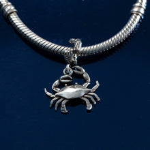 Load image into Gallery viewer, crab charm on coral spacer - crab charms - crab jewelry beach charms